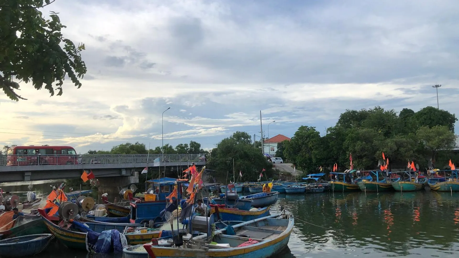 Homestay Nad Nguyen Can Tai Phan Thiết Hotel apartamentowy